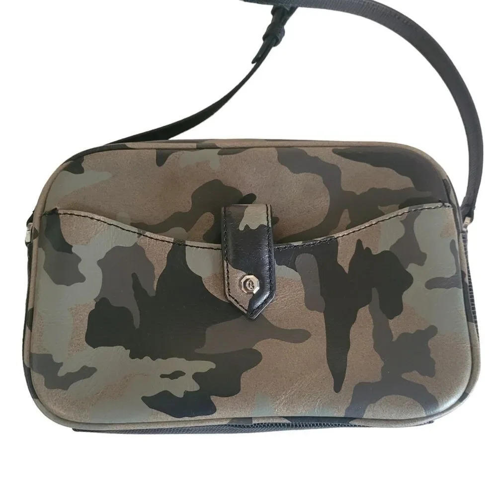 GILI Women's Got It Love It Camouflage Print Green Leather Crossbody Bag Purse